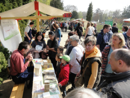 uwe marth infos staudenmarkt berlin ©hemmer.JPG